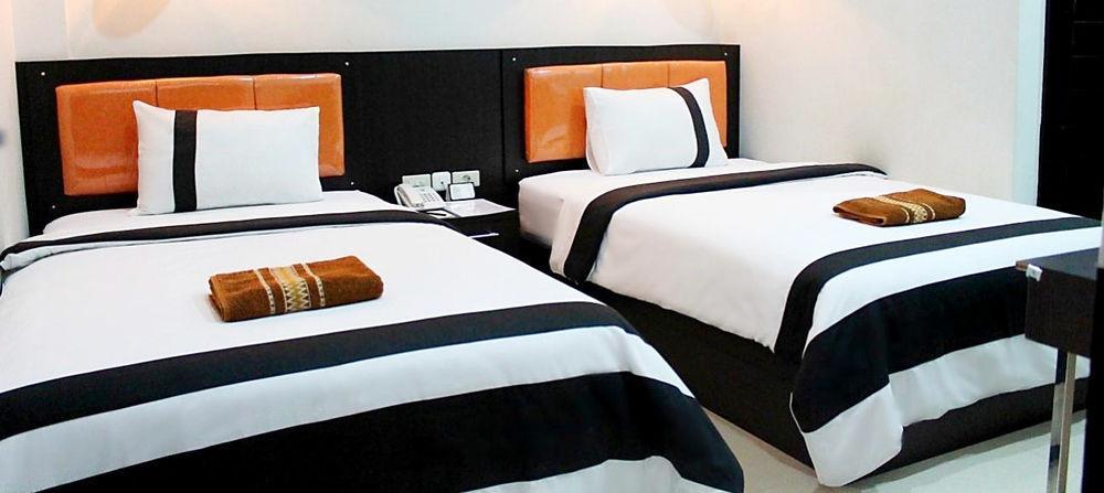 Hotel Harmony In Pontianak