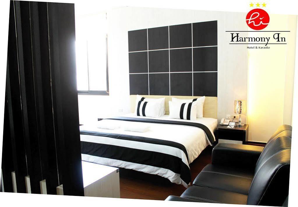 Hotel Harmony In Pontianak