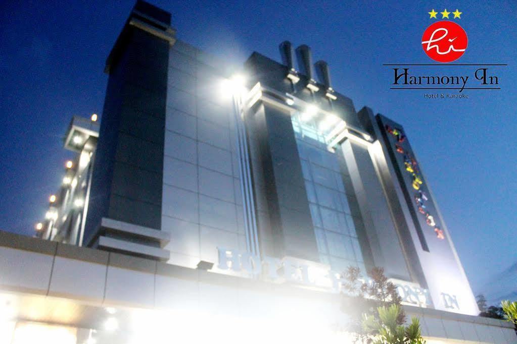 Harmony In Hotel